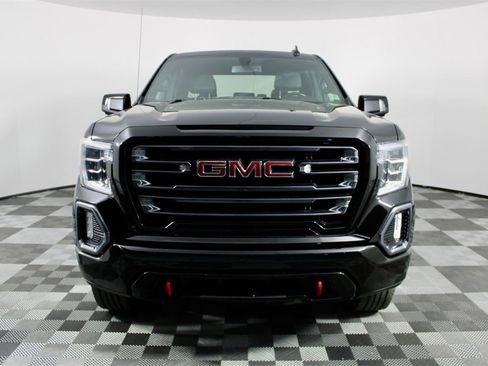 Used 2021 GMC Sierra 1500 AT4 image 2