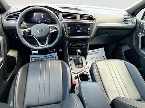 Used 2023 Volkswagen Tiguan SE R-Line FWD image 14