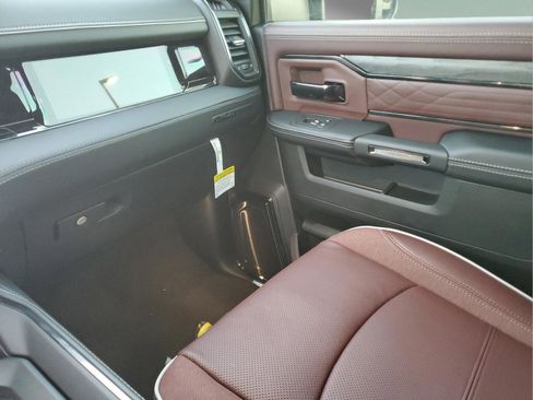 New 2026 RAM 3500 Limited image 25