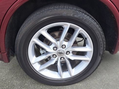 Certified 2023 Dodge Durango R/T w/ Trailer Tow Group IV AWD/4WD image 35