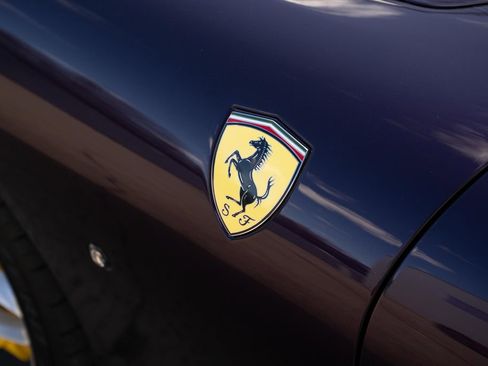 Used 2024 Ferrari Roma Spider image 18