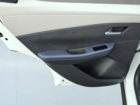 New 2026 Nissan Leaf SV+ image 23
