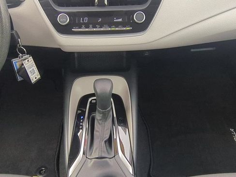 Used 2024 Toyota Corolla LE FWD image 14