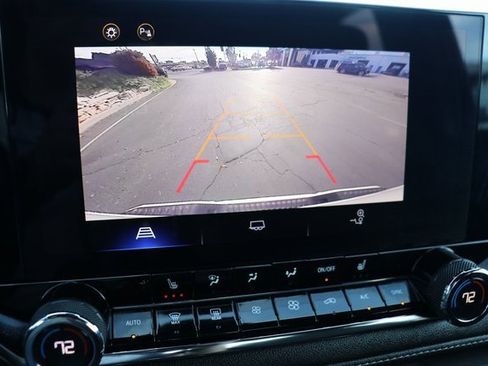 Used 2023 Chevrolet Colorado LT w/ LT Convenience Package II image 22