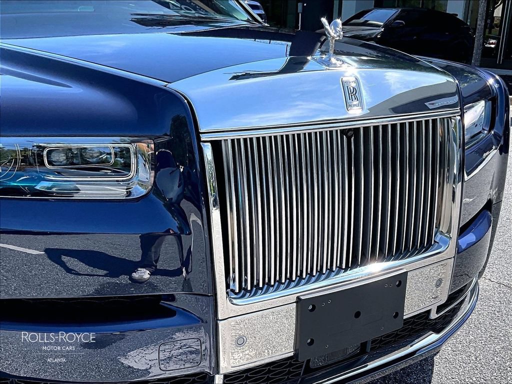 Certified 2026 Rolls-Royce Phantom Sedan RWD image 28