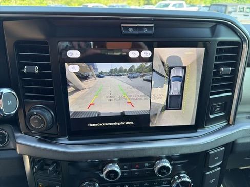 New 2026 Ford F250 Platinum w/ Tremor Off-Road Package AWD/4WD image 3