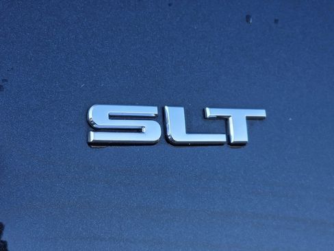 Used 2012 GMC Acadia SLT image 12