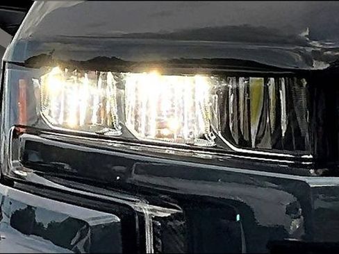 Used 2020 Chevrolet Silverado 1500 RST AWD/4WD image 33