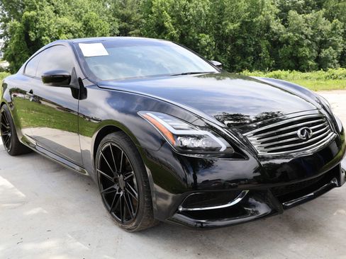 Used 2010 INFINITI G37 Sport w/ Navigation Pkg RWD image 7