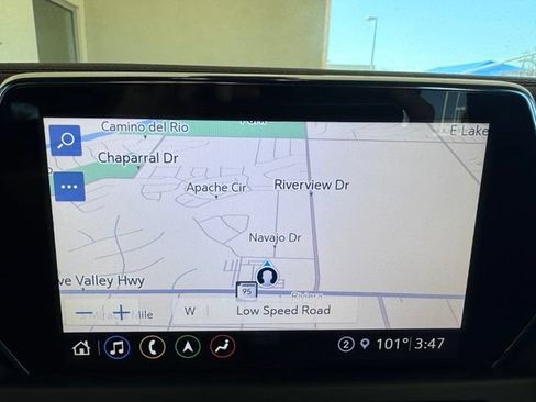 Used 2021 Chevrolet Blazer RS w/ Enhanced Convenience Package FWD image 21