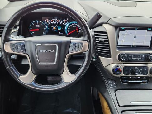 Used 2017 GMC Yukon Denali w/ Open Road Package AWD/4WD image 35