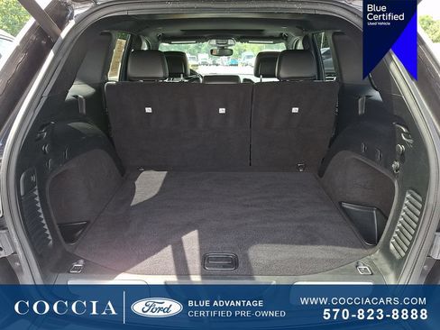 Used 2018 Jeep Grand Cherokee Limited w/ Trailer Tow Group IV AWD/4WD image 28
