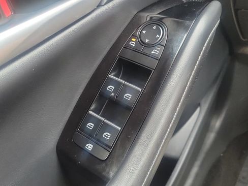 Used 2025 MAZDA CX-30 AWD 2.5 S w/ Select Sport Pkg image 18