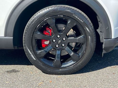 Certified 2022 Ford Explorer ST w/ Equipment Group 401A image 8