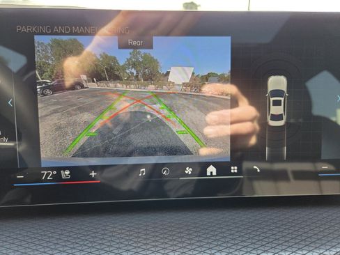 New 2026 BMW 330i Sedan w/ M Sport Package image 24