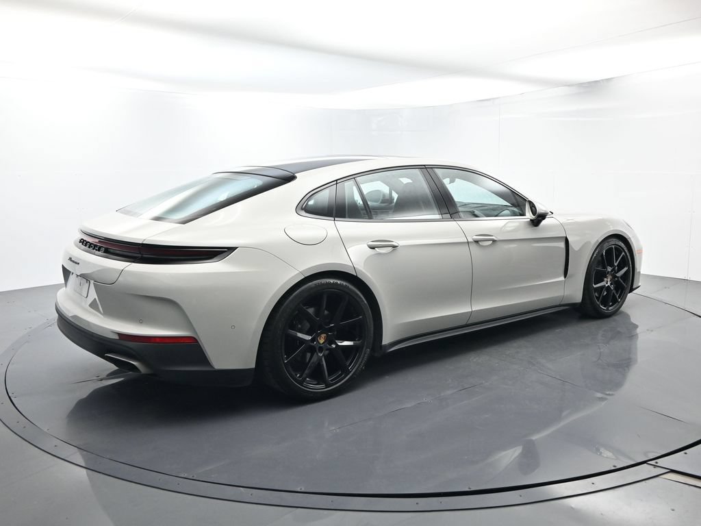 Certified 2025 Porsche Panamera RWD image 15