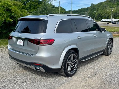 Used 2022 Mercedes-Benz GLS 450 4MATIC image 3