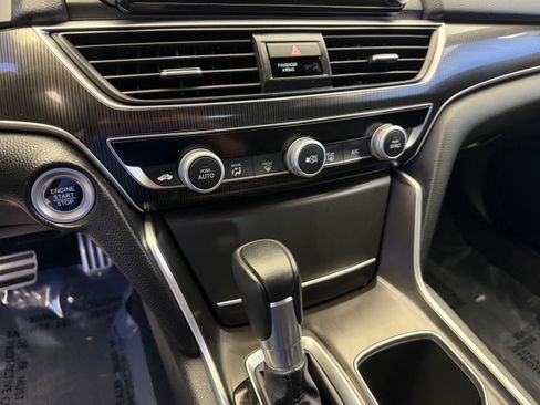 Used 2022 Honda Accord Sport image 21