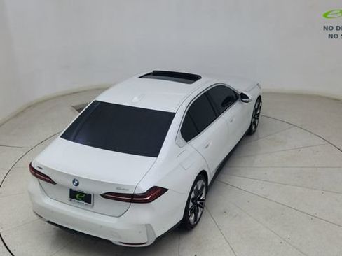 Used 2026 BMW 540i xDrive AWD/4WD image 84