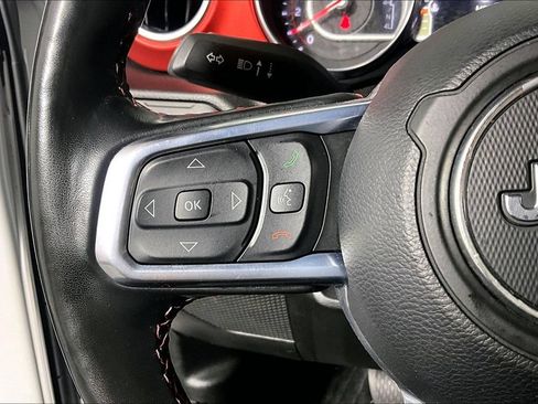 Used 2020 Jeep Wrangler Unlimited Rubicon AWD/4WD image 18