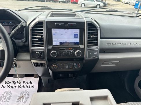 Used 2022 Ford F250 XLT AWD/4WD image 17
