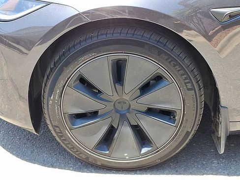 Used 2025 Tesla Model 3 RWD image 27