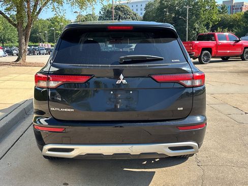 Used 2024 Mitsubishi Outlander SE AWD/4WD image 7