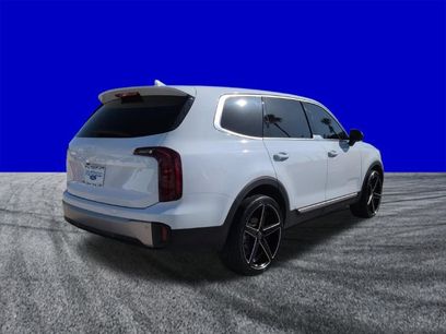 Used 2025 Kia Telluride LX