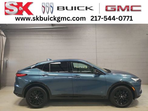 New 2026 Buick Envista Sport Touring w/ Convenience I Package FWD image 1