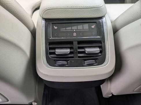 Used 2019 Volvo XC60 T5 Inscription w/ Protection Package Premier AWD/4WD image 22