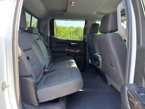 Used 2020 Chevrolet Silverado 1500 RST AWD/4WD image 33