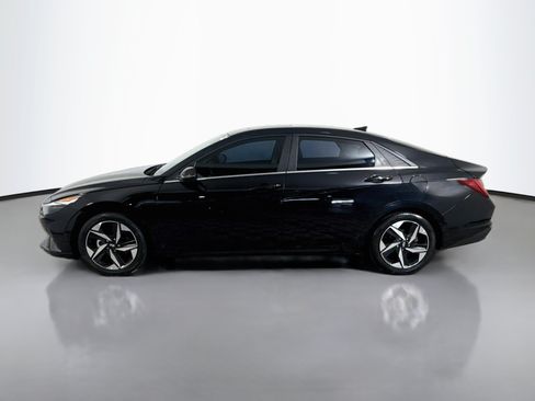 Used 2023 Hyundai Elantra Limited FWD image 6