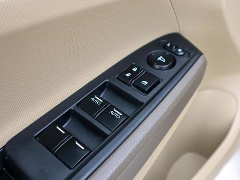 Used 2010 Honda Accord LX-P image 12
