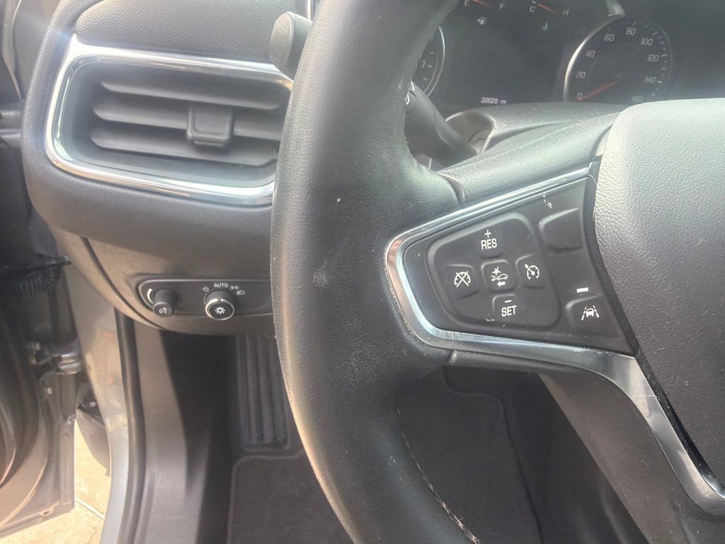 Used 2023 Chevrolet Equinox LT FWD image 21