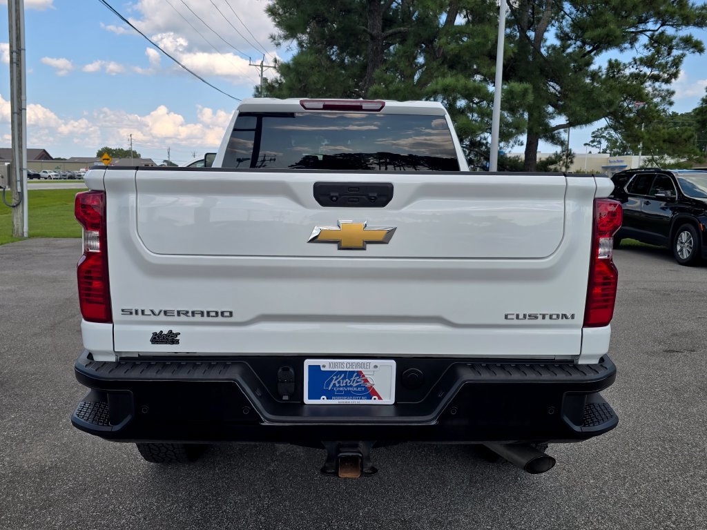 Certified 2024 Chevrolet Silverado 2500 Custom w/ Custom Value Package AWD/4WD image 4