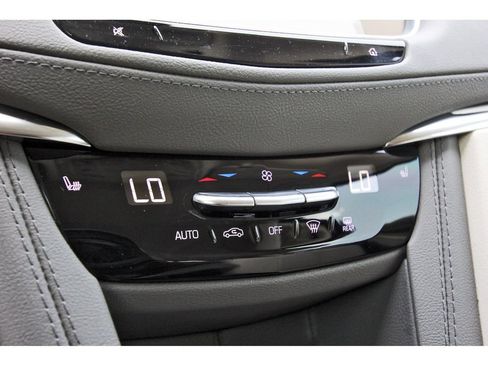 Certified 2023 Cadillac XT5 Premium Luxury w/ Technology Package FWD image 24