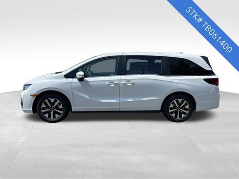 New 2026 Honda Odyssey EX-L image 4