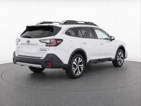 Used 2021 Subaru Outback Touring XT AWD/4WD image 4