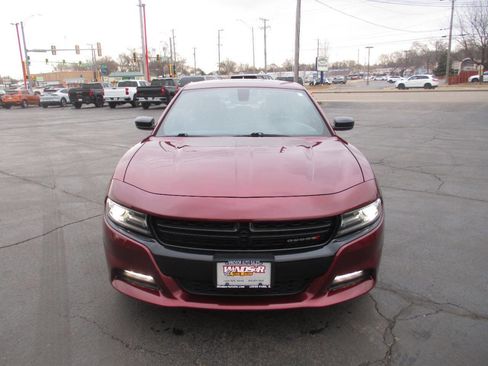 Used 2019 Dodge Charger SXT w/ Plus Group image 10