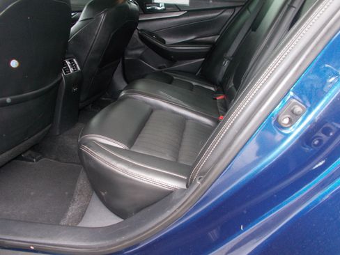 Used 2018 Nissan Maxima 3.5 SV FWD image 10