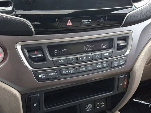 Used 2019 Honda Pilot EX-L image 16