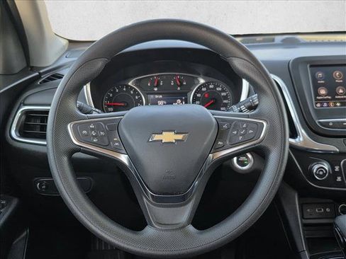 Used 2023 Chevrolet Equinox LT w/ LPO, Floor Liner Package image 19
