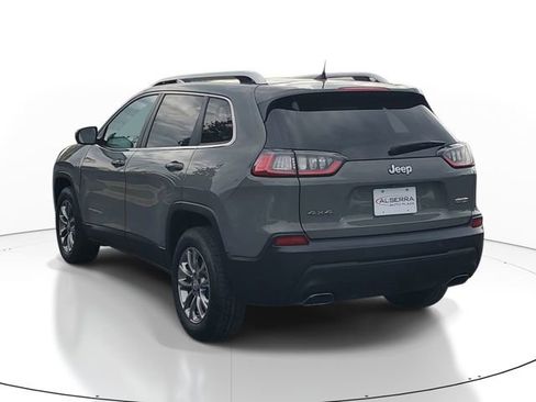 Used 2021 Jeep Cherokee Latitude Lux w/ Comfort/Convenience Group AWD/4WD image 3