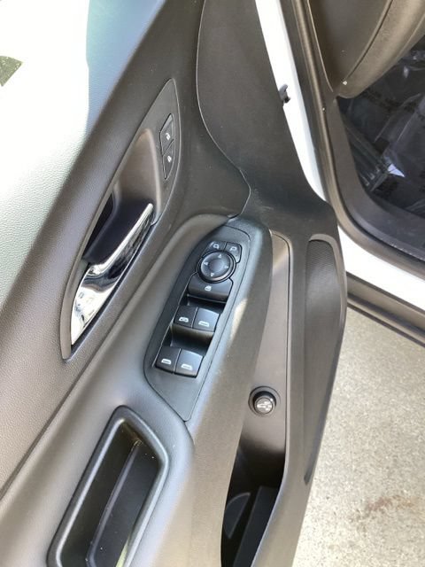 Used 2024 Chevrolet Equinox LT AWD/4WD image 10