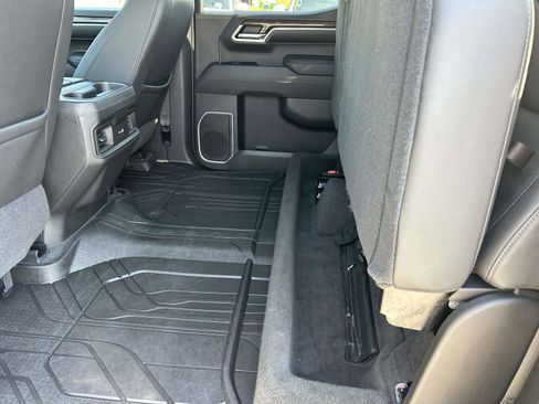 Used 2022 Chevrolet Silverado 1500 RST w/ Convenience Package II AWD/4WD image 15