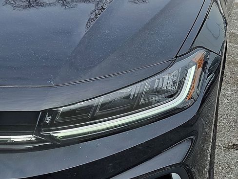 Used 2025 Volkswagen Jetta S image 10