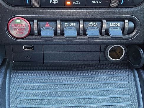 Used 2020 Ford Mustang Shelby GT500 w/ Technology Package image 20