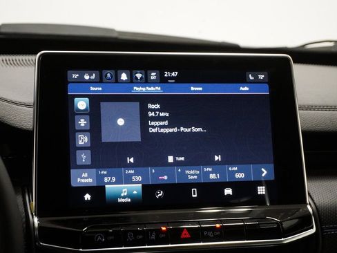 New 2026 Jeep Compass Limited image 21