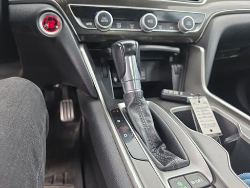 Used 2020 Honda Accord Sport image 18