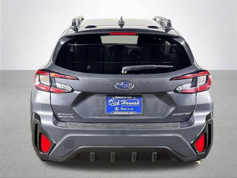 Certified 2025 Subaru Crosstrek 2.0i Premium image 8